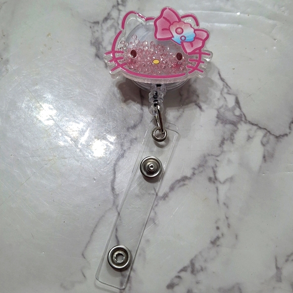 Hello Kitty Rhinestone Name Tag Holder - Picture 2 of 5